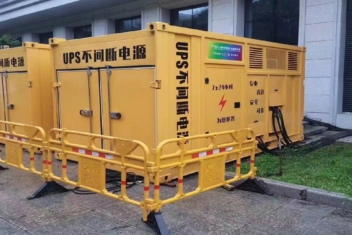 长丰镇发电机租赁施工现场